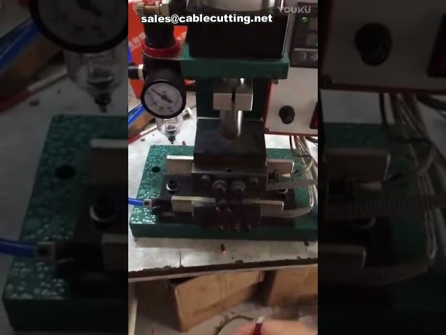Elektrikli Isıtmalı Dikey Tel Sıyırma Makinesi | Kablo Sıyırma Makinası