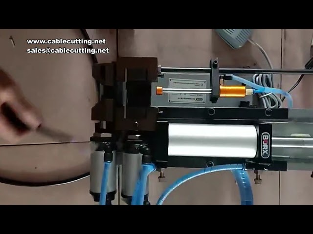 330 Soyma Makinesi | 20mm Sıyırma Çapı, 300mm Uzunluk | AC/DC Güç Kabloları İçin