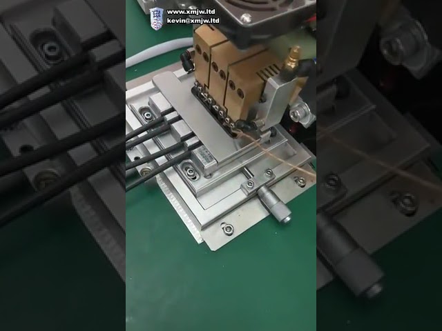 Çift Taraflı Veri Kablosu Başlığı Lehimleme Makinesi - Tek Taraflı Otomatik Hassas Kaynak