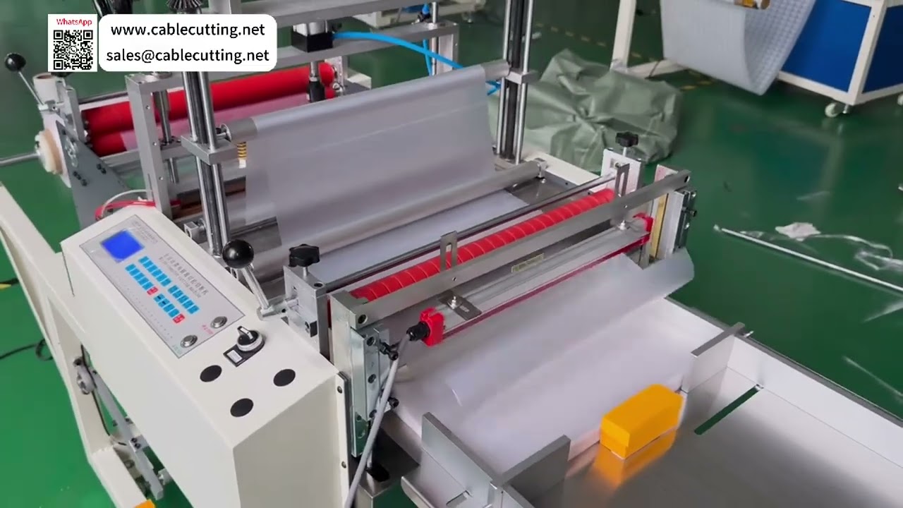 Küçük Otomatik Isı Sızdırmazlıklı Soğuk Kesimli Çanta Yapma Makinesi Üretim Operasyon Aracı