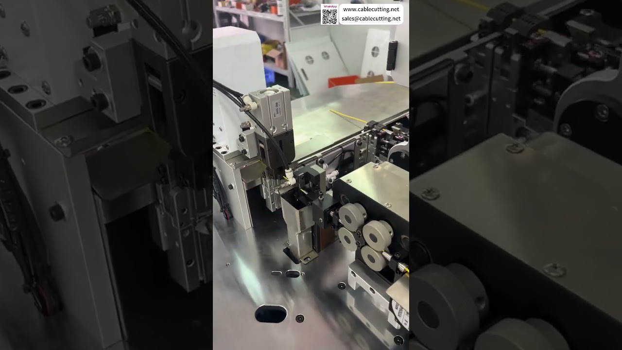 Tam Otomatik Kablo Demeti Uçları İşleme Ekipmanı Yüksek Verimli Sıyırma Aletleri Makineleri