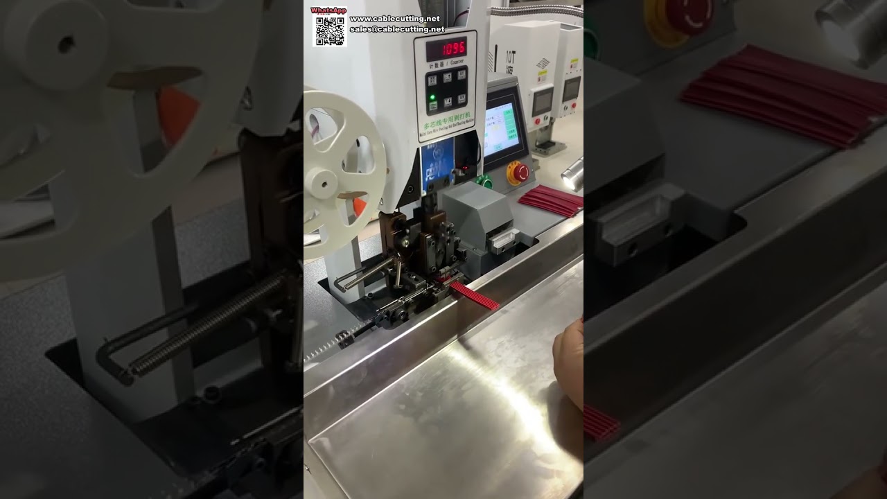 Sapma Olmadan Hızlı Düz Kablo İşleme İçin Hassas Ek Yeri Kıvırma Makinesi